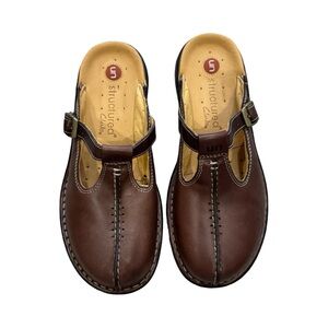 Clarks Unstructured Comfy SLIP ONS clog style - NEW - women’s size 7M